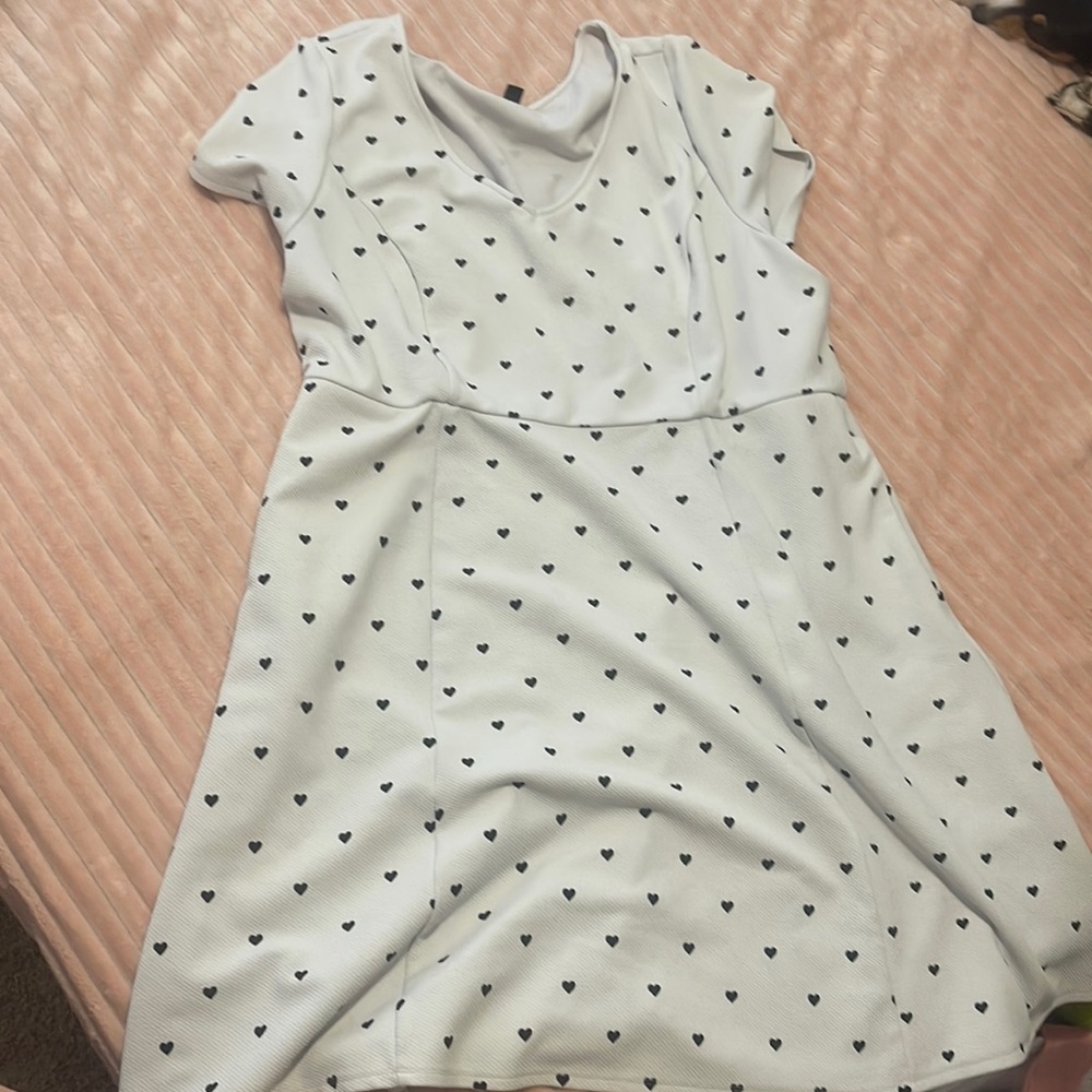 Torrid white hearts dress